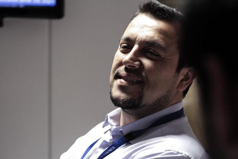 Το ξενύχτι Σακελλαρίδη, Παππά και δημοσιογράφων στις Βρυξέλλες [εικόνες] | iefimerida.gr 5