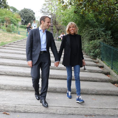 Πώς η Μπριζίτ Μακρόν συμμετείχε στον θρίαμβο του συζύγου της [εικόνες] | iefimerida.gr 1