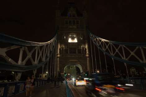 Οταν έσβησαν τα φώτα στο Λονδίνο -Ο διαφορετικός τρόπος που τίμησαν τους πεσόντες του Α' Παγκοσμίου Πολέμου [εικόνες] | iefimerida.gr 8