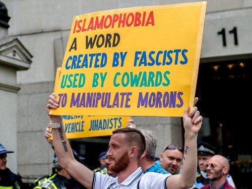 Διαδηλώσεις κατά της τρομοκρατίας στο Λονδίνο: Φόβοι για συγκρούσεις διαδηλωτών [εικόνες] | iefimerida.gr 0