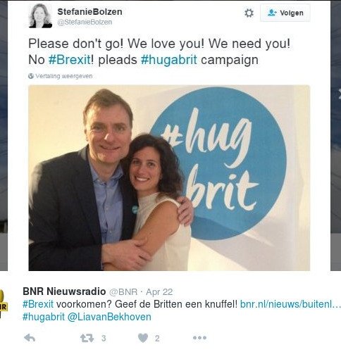 Κάνουν το κίνημα της αγκαλιάς κατά του Brexit -«Μη φύγετε, σας αγαπάμε!» [εικόνες] | iefimerida.gr 9