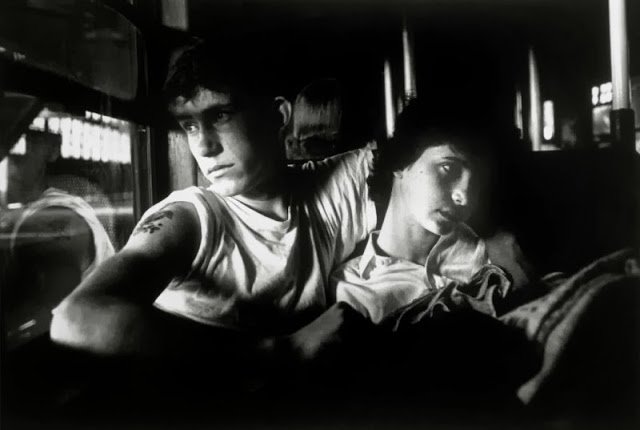 Ο φωτογράφος των συμμοριών της Νέας Υόρκης – Ακολούθησε με το φακό του τους πιο επικίνδυνους εφήβους της Αμερικής [εικόνες]  | iefimerida.gr 7