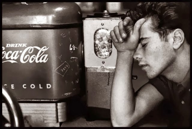 Ο φωτογράφος των συμμοριών της Νέας Υόρκης – Ακολούθησε με το φακό του τους πιο επικίνδυνους εφήβους της Αμερικής [εικόνες]  | iefimerida.gr 2