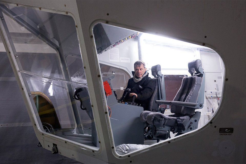 Αυτό είναι το μεγαλύτερο αερόπλοιο στον κόσμο -Βρέθηκε για πρώτη φορά στον αέρα την Παρασκευή [εικόνες]  | iefimerida.gr 4