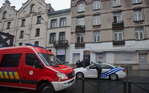 Το ύποπτο διαμέρισμα που έγινε η έφοδος στις Βρυξέλλες [εικόνες] | iefimerida.gr 1