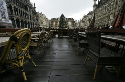 Bρυξέλλες: Νέκρωσαν οι δρόμοι, άδειασαν τα καφέ - Χάθηκαν οι τουρίστες [εικόνες] | iefimerida.gr 2