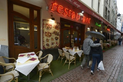 Bρυξέλλες: Νέκρωσαν οι δρόμοι, άδειασαν τα καφέ - Χάθηκαν οι τουρίστες [εικόνες] | iefimerida.gr 1