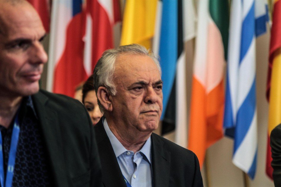 Πέντε φωτογραφίες της ελληνικής αποστολής -Ολα ζωγραφισμένα στα πρόσωπα [εικόνες] | iefimerida.gr 0