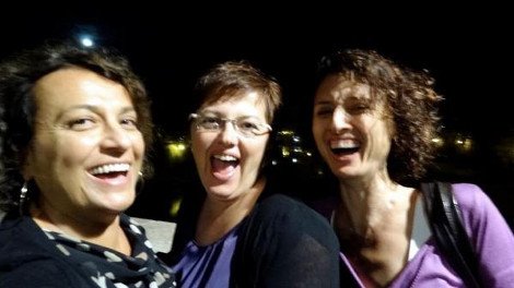 #kahkaha - Οι γυναίκες στην Τουρκία αντιδρούν και γελούν δημοσίως κόντρα στην απαγόρευση [εικόνες] | iefimerida.gr 2