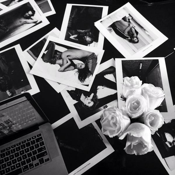 Eίναι καυτό αλλά δεν είναι αυτό που νομίζετε: Η νέα διαφημιστική καμπάνια με πρωταγωνίστρια την Μιράντα Κερ [εικόνες&βίντεο] | iefimerida.gr 6