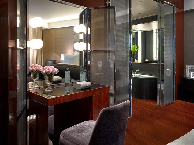 Το ξενοδοχείο της Βulgari είναι το πιο ακριβό μέρος για να μείνεις στη Βρετανία [εικόνες] | iefimerida.gr 1