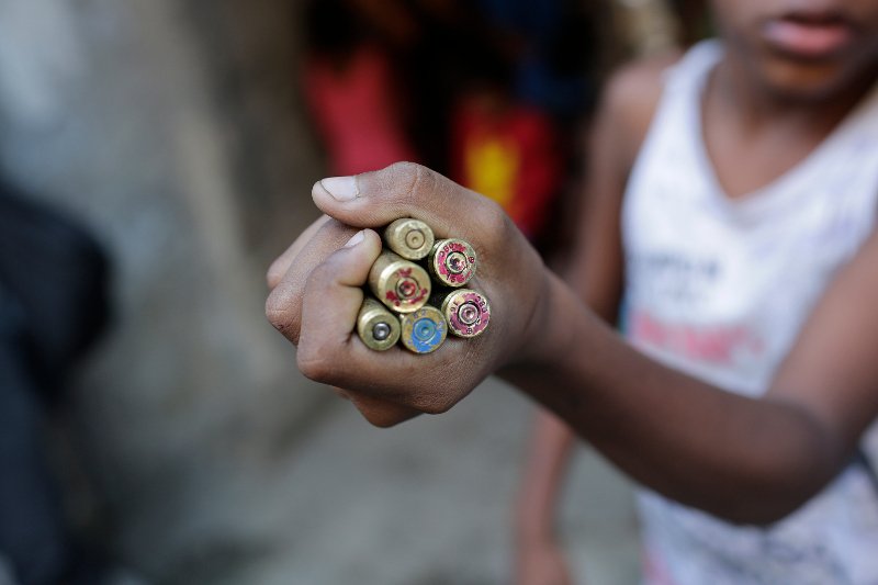Βραζιλία: Βίαια επεισόδια σε διαδηλώσεις κατά των μέτρων λιτότητας της κυβέρνησης Τεμέρ [εικόνες]   | iefimerida.gr 5