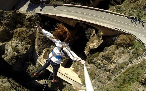 23χρονη σκοτώθηκε κάνοντας bungee jumping -Χτύπησε πάνω σε γέφυρα [εικόνες] | iefimerida.gr 0