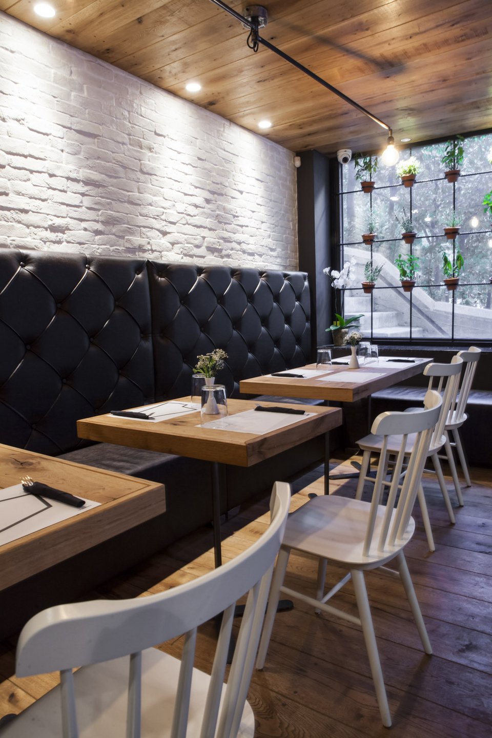 La Esquina: Ενα μικρό μπαρ στο Κολωνάκι κάνει τα καλύτερα burgers [εικόνες] | iefimerida.gr 2