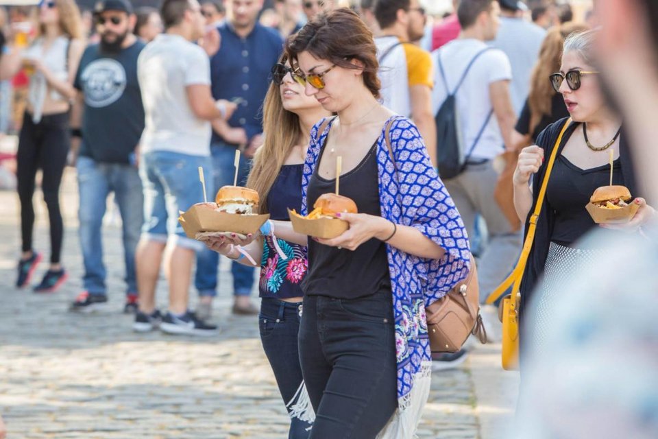 Θα δοκιμάσουμε ιδιαίτερους συνδυασμούς - vegetarian προτάσεις ή εξωτικά burgers από κρέας κροκόδειλου και kobe beef, φωτογραφία:burgerfest.gr