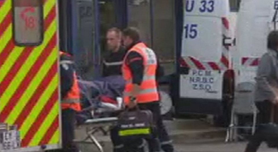 Τραγωδία στη Γαλλία - 42 νεκροί και 4 σοβαρά τραυματίες σε τροχαίο δυστύχημα [εικόνες & βίντεο] | iefimerida.gr 2