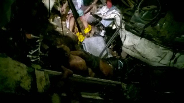 Τραγωδία στην Ινδία: Ξεκληρίστηκε θίασος όπερας, 25 καλλιτέχνες νεκροί -Επεσε σε χαράδρα το λεωφορείο τους [εικόνες] | iefimerida.gr 0