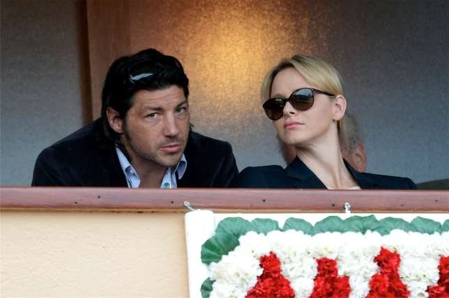 Ποιος είναι ο εραστής με τους καλογυμνασμένους κοιλιακούς που έχει αναστατώσει το Μόντε Κάρλο [εικόνες] | iefimerida.gr 2