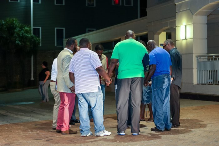 Μακελειό στις ΗΠΑ: Πυροβολισμοί σε εκκλησία μαύρων -9 νεκροί [εικόνες] | iefimerida.gr 6