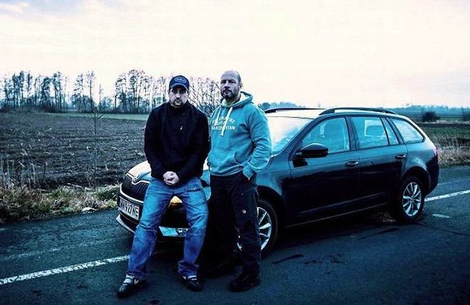 Προσέλαβε τις Ειδικές Δυνάμεις για να πάρει πίσω την κόρη του από την πρώην του [εικόνες] | iefimerida.gr 0