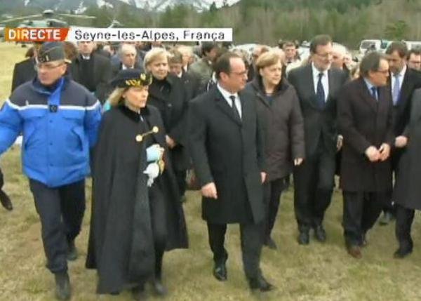 Ολάντ, Μέρκελ και Ραχόι στον τόπο του τρομακτικού δυστυχήματος στις Αλπεις [εικόνες] | iefimerida.gr 1