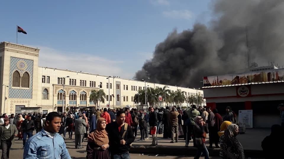 O καπνός είναι πυκνός σε όλη την περιοχή