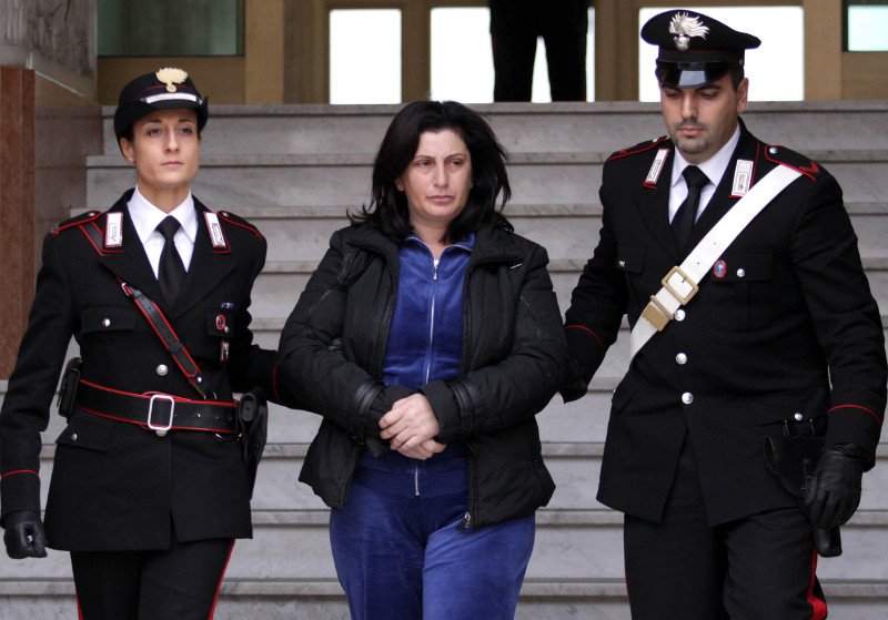 Ιταλία: Οι μαφιόζοι χάνουν την κηδεμονία των παιδιών τους | iefimerida.gr 3
