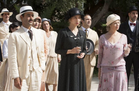 Εμφάνιση έκπληξη! Ο δήμαρχος Αλίμου παίζει στην ταινία του Σμαραγδή «Καζαντζάκης» [εικόνες]  | iefimerida.gr 3