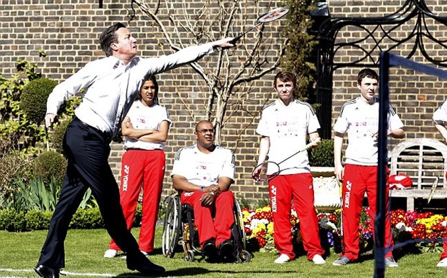 Ο αθληταράς Ντέιβιντ Κάμερον και το... ρεζιλίκι  [εικόνες-βίντεο] | iefimerida.gr 2