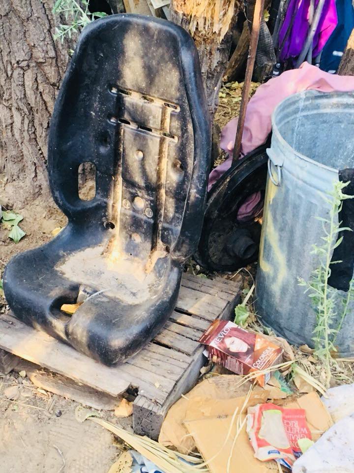 Φρικτό: Βρήκαν καταυλισμό κακοποίησης παιδιών με «δέντρο βιασμού» και υπόγειο γεμάτο παιχνίδια [εικόνες & βίντεο]  | iefimerida.gr 1