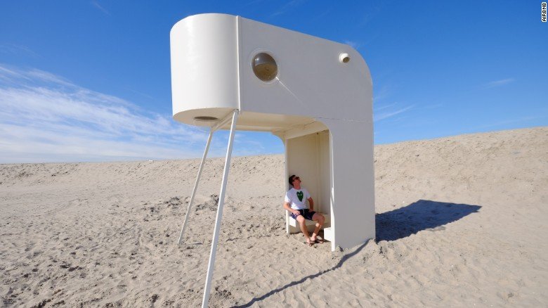 Δώδεκα έργα τέχνης μέσα στα οποία μπορεί να κοιμηθεί κάποιος [εικόνες] | iefimerida.gr 3