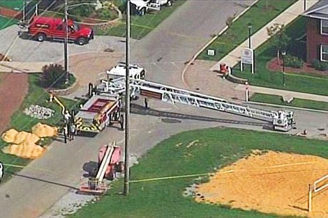 Σοκ στις ΗΠΑ: Πυροσβέστες που συμμετείχαν στο «Ice Bucket Challenge» έπαθαν ηλεκτροπληξία [εικόνες] | iefimerida.gr 0