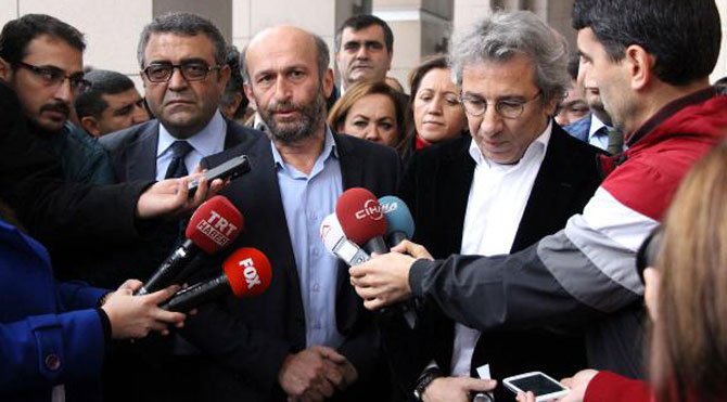 Politico: Το 2015 ήταν η χειρότερη χρονιά της δημοσιογραφίας -Δολοφονίες, απειλές και φυλακή [εικόνες] | iefimerida.gr 1