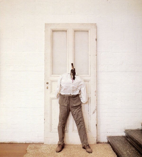 Τα ανδρείκελα του Βλάση Κανιάρη στην Τήνο -Αναδρομική έκθεση [εικόνες] | iefimerida.gr 3