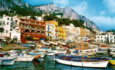 Στα δέκα πιο ρομαντικά νησιά του κόσμου η Σαντορίνη [εικόνες]  | iefimerida.gr 1