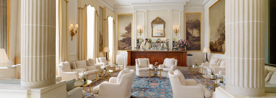 Απόλυτη πολυτέλεια - Το ξενοδοχείο των σταρ στις Κάννες [εικόνες] | iefimerida.gr 2