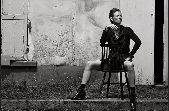 Eρωτισμός κοφτερός σαν μαχαίρι: Στην έκθεση του φωτογράφου μόδας  Peter Lindbergh στο Παρίσι [εικόνες] | iefimerida.gr 8