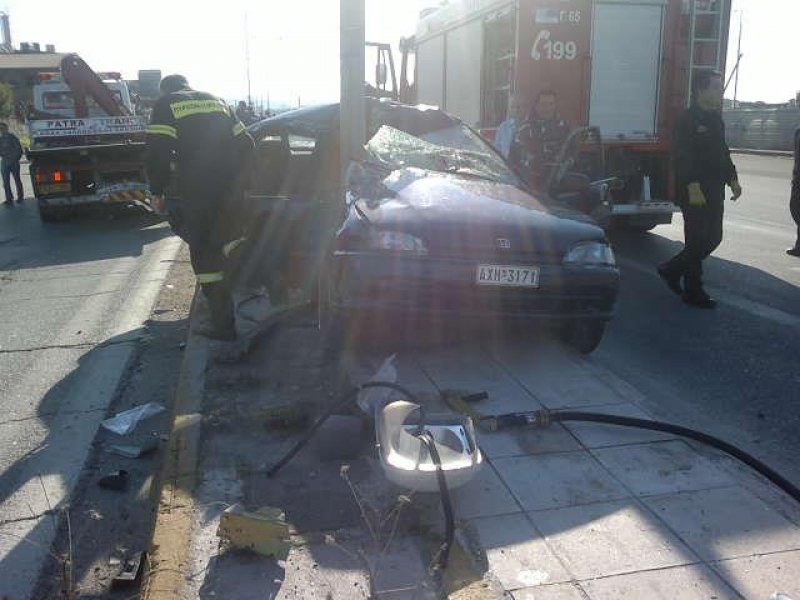 Τραγωδία την Πρωτοχρονιά: Νεκρός σε τροχαίο γνωστός τραγουδιστής [εικόνες] | iefimerida.gr 3