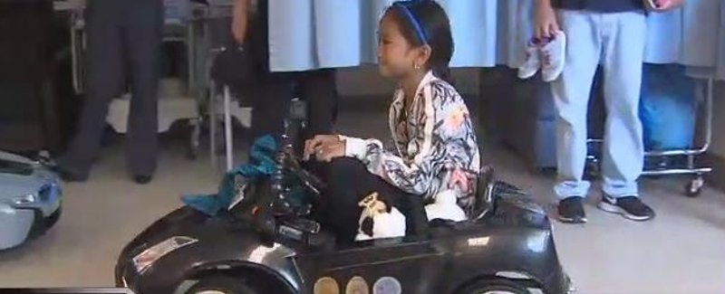 ΗΠΑ: Νοσοκομείο μεταφέρει με τηλεκατευθυνόμενα αυτοκινητάκια στο χειρουργείο τα παιδιά [εικόνες] | iefimerida.gr 0