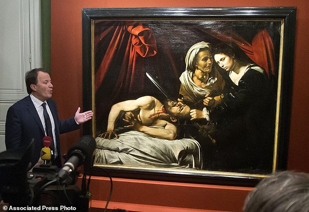 Απίστευτο: Επισκεύαζαν διαρροή σε σοφίτα και βρήκαν έναν σπάνιο Καραβάτζιο [εικόνες] | iefimerida.gr 1