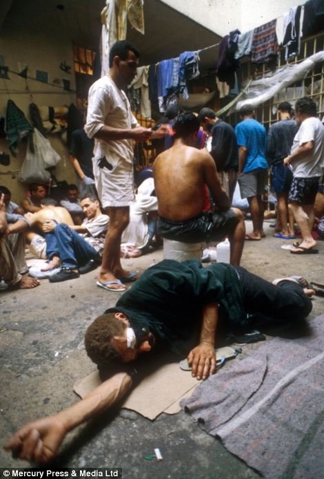 Carandirou: Εδώ θα βρεθούν όσοι προκαλέσουν ταραχές στο Μουντιάλ -Τα φρικτά κρατητήρια του Σάο Πάολο [Εικόνες] | iefimerida.gr 0