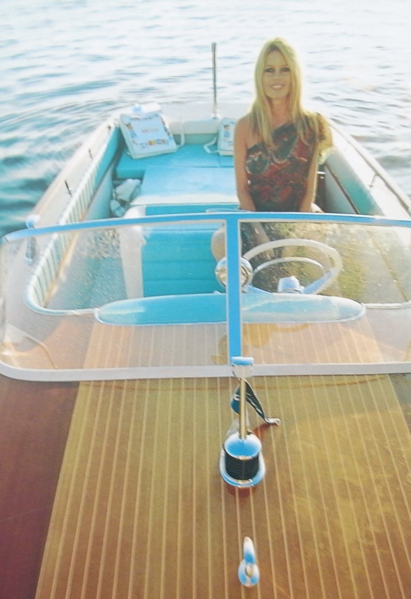 Πέθανε ο Κάρλο Ρίβα -Ο σχεδιαστής των ξύλινων σκαφών που κατέκλυζαν Σεν Τροπέ και Μονακό [εικόνες]  | iefimerida.gr 3