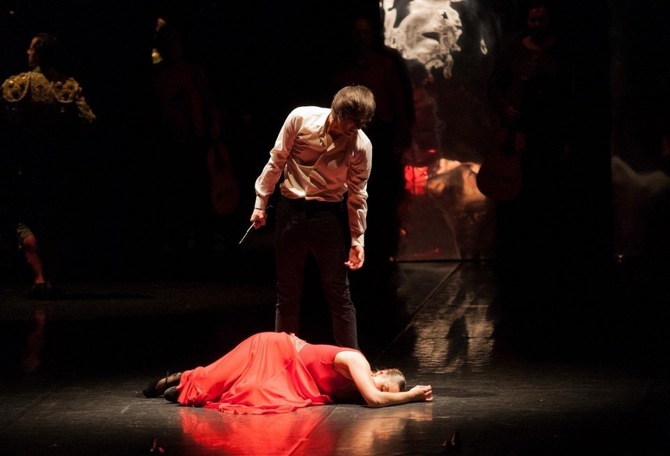 H σαγηνευτική Κάρμεν του Σάουρα επιστρέφει στο Ηρώδειο -Ωδή στο φλαμένκο [εικόνες]  | iefimerida.gr 3