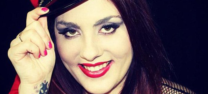 Στη φυλακή σύζυγος δεκανέα που αποπλάνησε 14χρονο γιο στρατιώτη [εικόνες] | iefimerida.gr 0