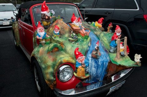 Οταν η διακόσμηση αυτοκινήτων περνά σε άλλο επίπεδο -Εργα τέχνης και κιτς δημιουργίες που κυκλοφορούν στους δρόμους [εικόνες] | iefimerida.gr 12