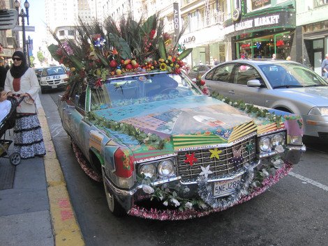 Οταν η διακόσμηση αυτοκινήτων περνά σε άλλο επίπεδο -Εργα τέχνης και κιτς δημιουργίες που κυκλοφορούν στους δρόμους [εικόνες] | iefimerida.gr 7