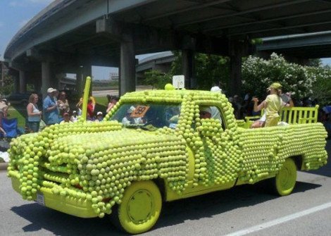 Οταν η διακόσμηση αυτοκινήτων περνά σε άλλο επίπεδο -Εργα τέχνης και κιτς δημιουργίες που κυκλοφορούν στους δρόμους [εικόνες] | iefimerida.gr 8