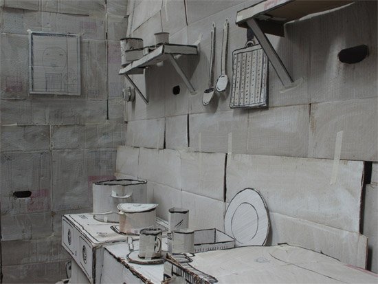 Διαμέρισμα και αυτοκίνητο από... χαρτόνι [εικόνες] | iefimerida.gr 4