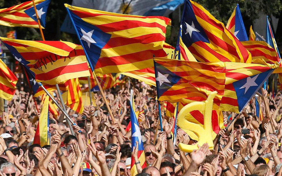 CNBC: Οι 5 πολιτικές κρίσεις που θέτουν σε κίνδυνο την Ευρώπη -Στις δύο πρωταγωνιστεί η Ελλάδα | iefimerida.gr 3