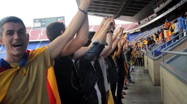 Είναι τρελοί οι Καταλανοί – Πιάστηκαν από τα χέρια σε αλυσίδα 400 χλμ. απαιτώντας την ανεξαρτησία τους [εικόνες] | iefimerida.gr 3